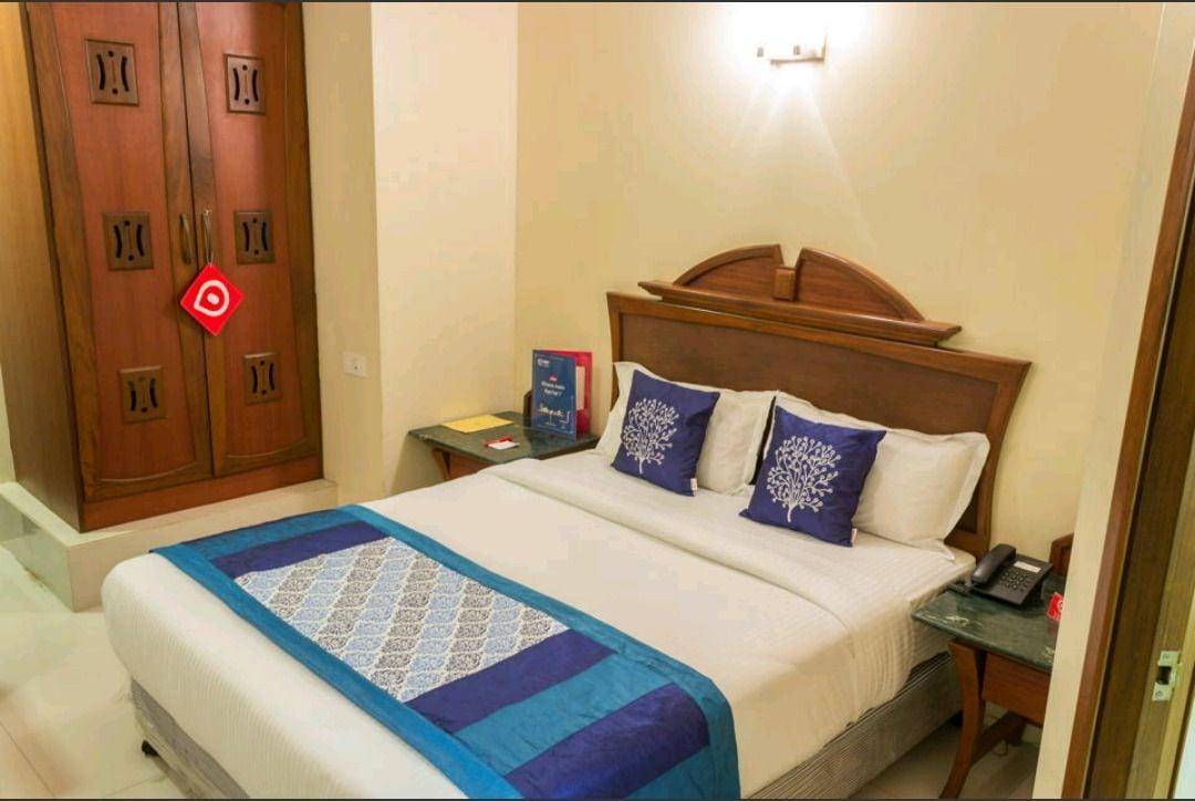 Strand Hotel, Colaba Bombaim Exterior foto